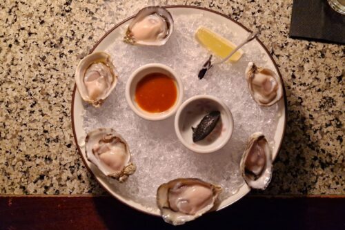 oysters - kissa tanto