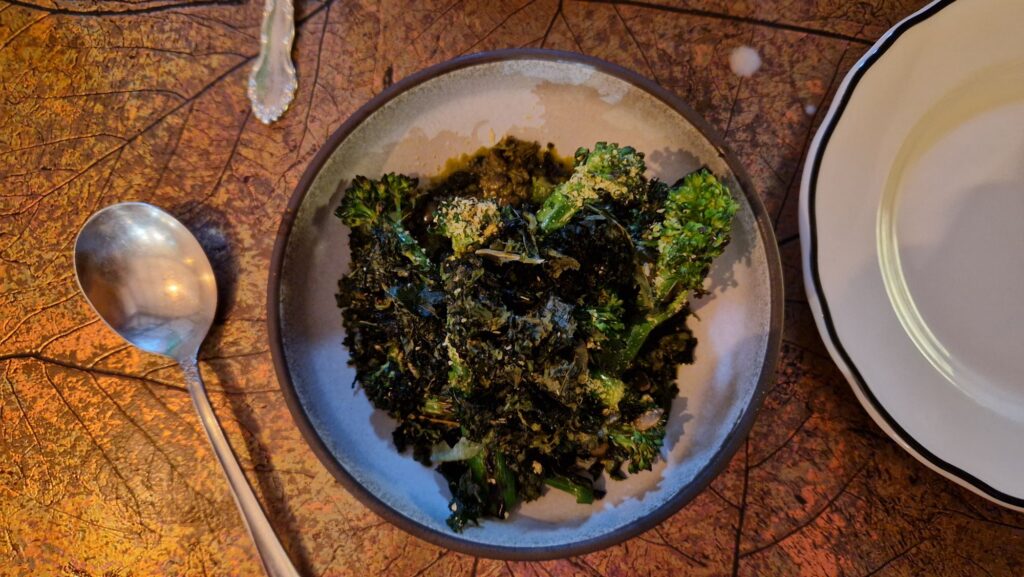 broccolini - kale - comptoir auberge saint mathieu